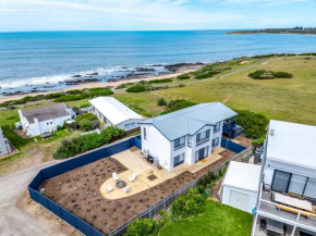 27 Seaview - Pets Negotiable - Wi-Fi - No Linen Included